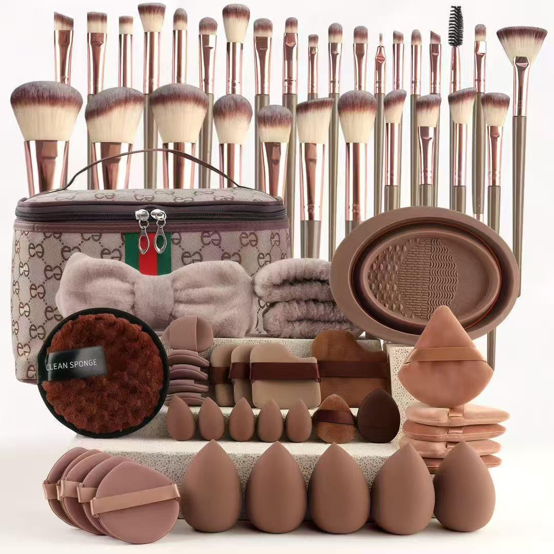 Monaco Brushes Set With Bag 67 PCS