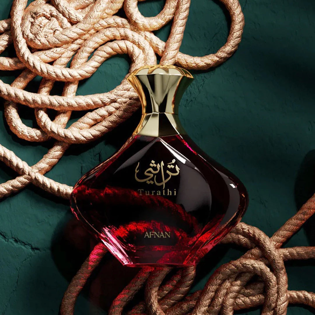 عطر تراثي الأحمر