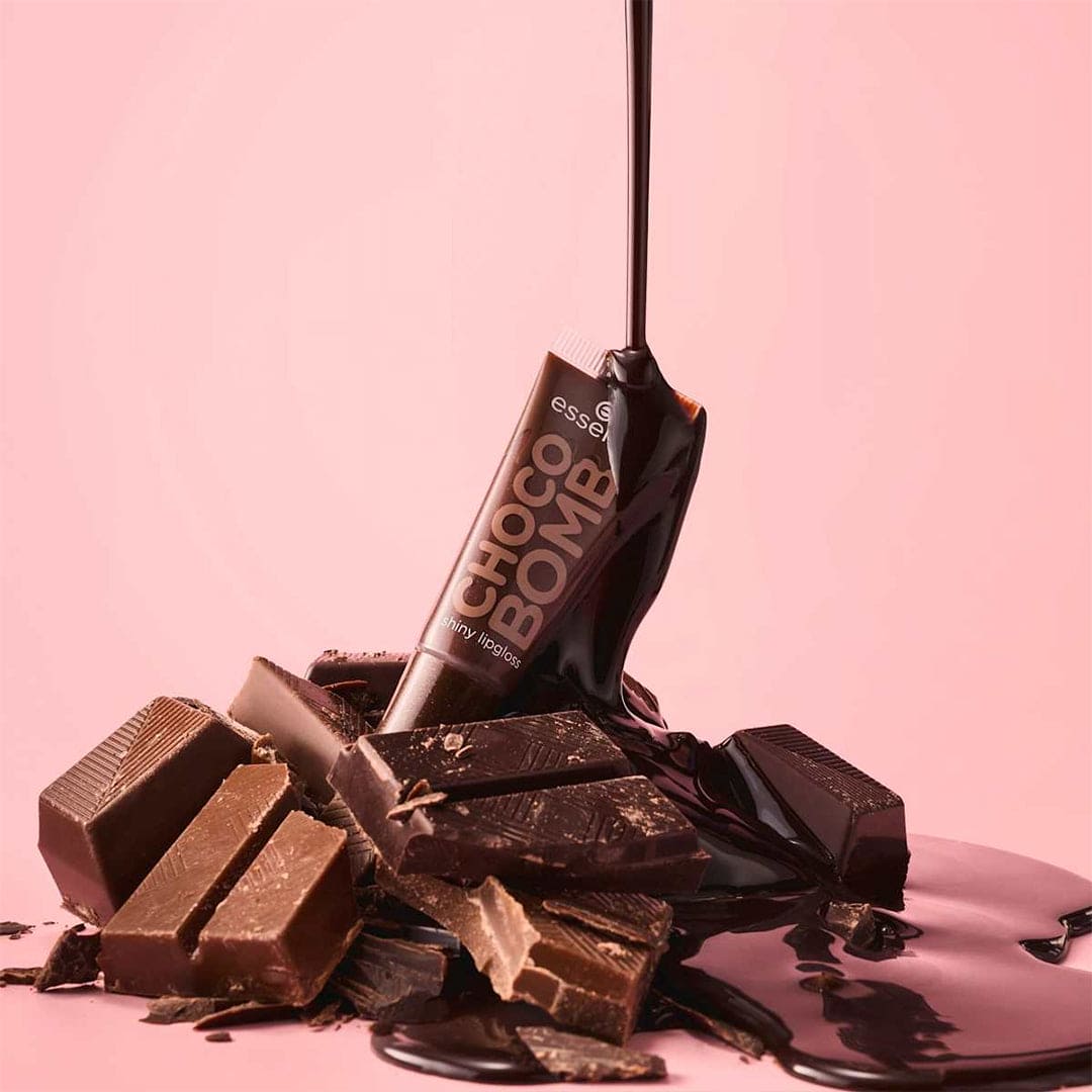 Essence Choco Bomb Shiny Lip Gloss - 01 Chocoholic