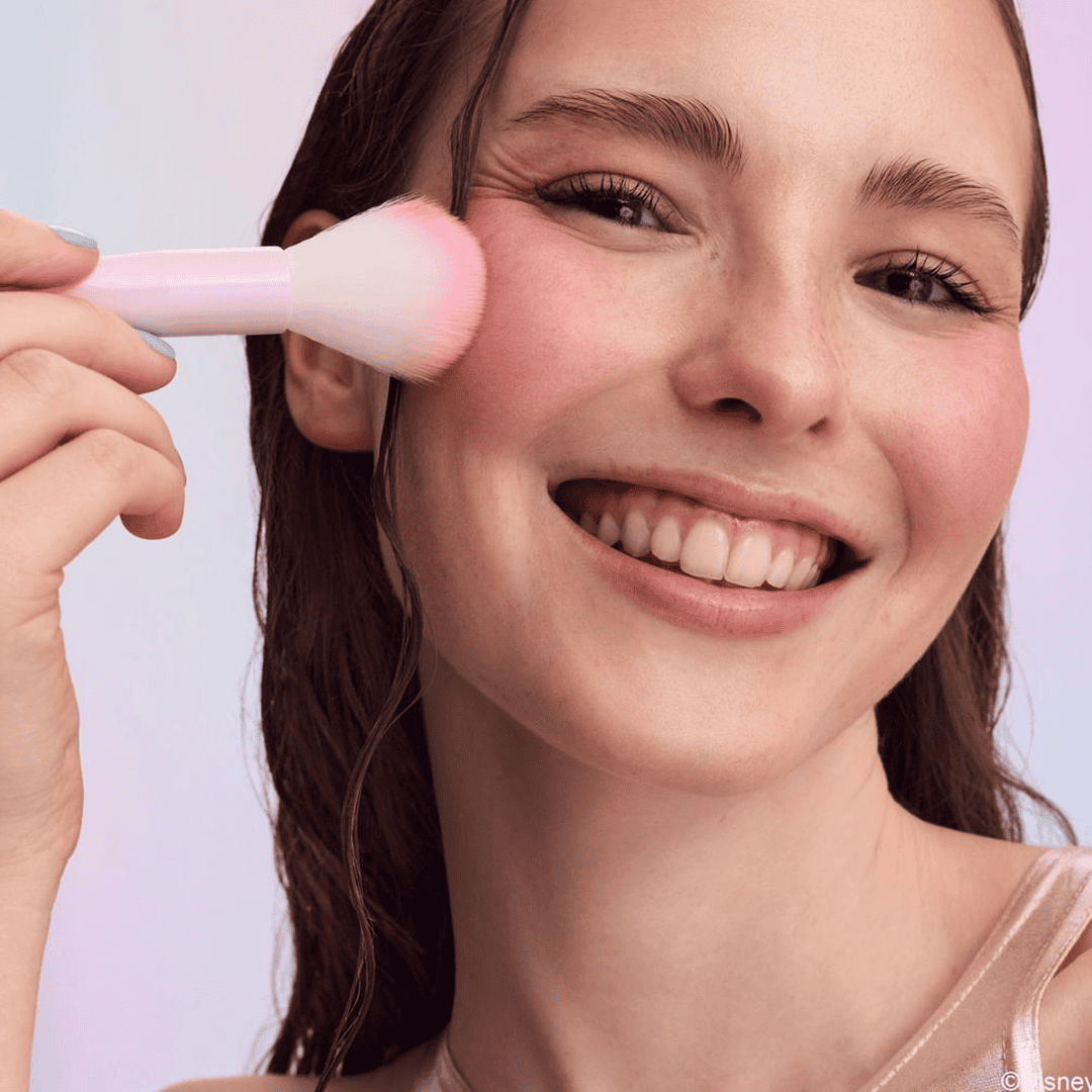 Essence Disney The Little Mermaid Blush & Highlighter Brush