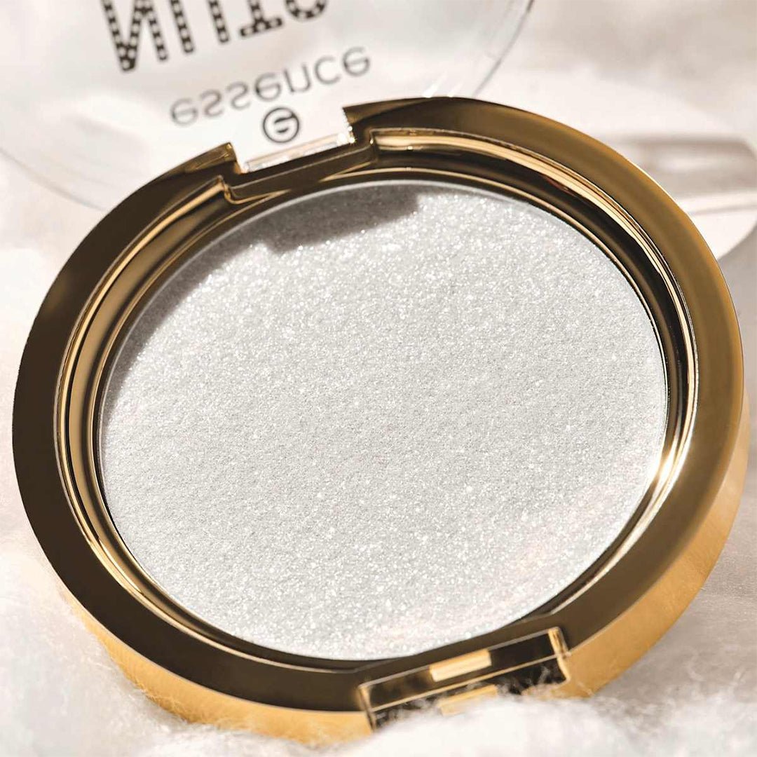 Essence Nuts About You All-Over Highlighter - 01 Sugar Plum Fairy's Dust
