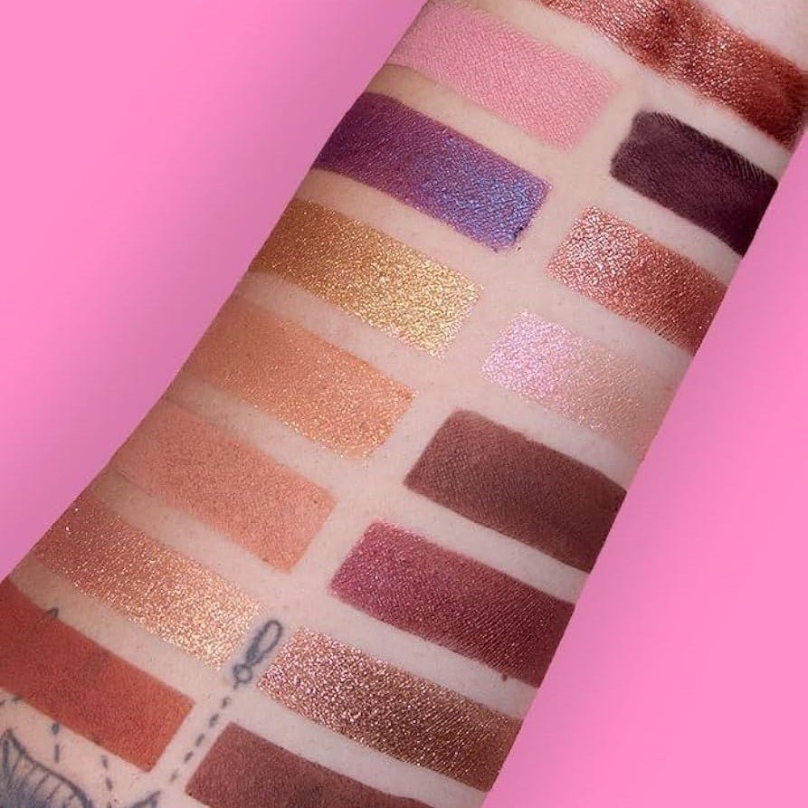 Technic Persuasion Pressed Pigment Palette