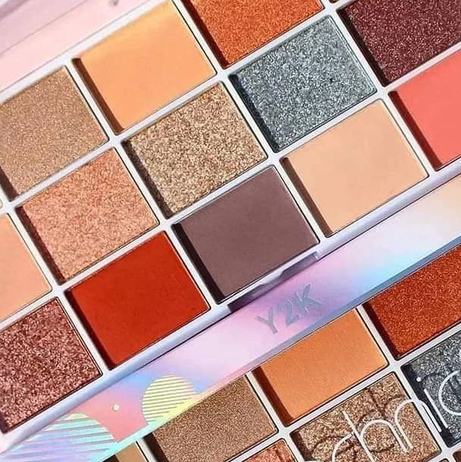 Technic Y2K Pressed Pigment Palette