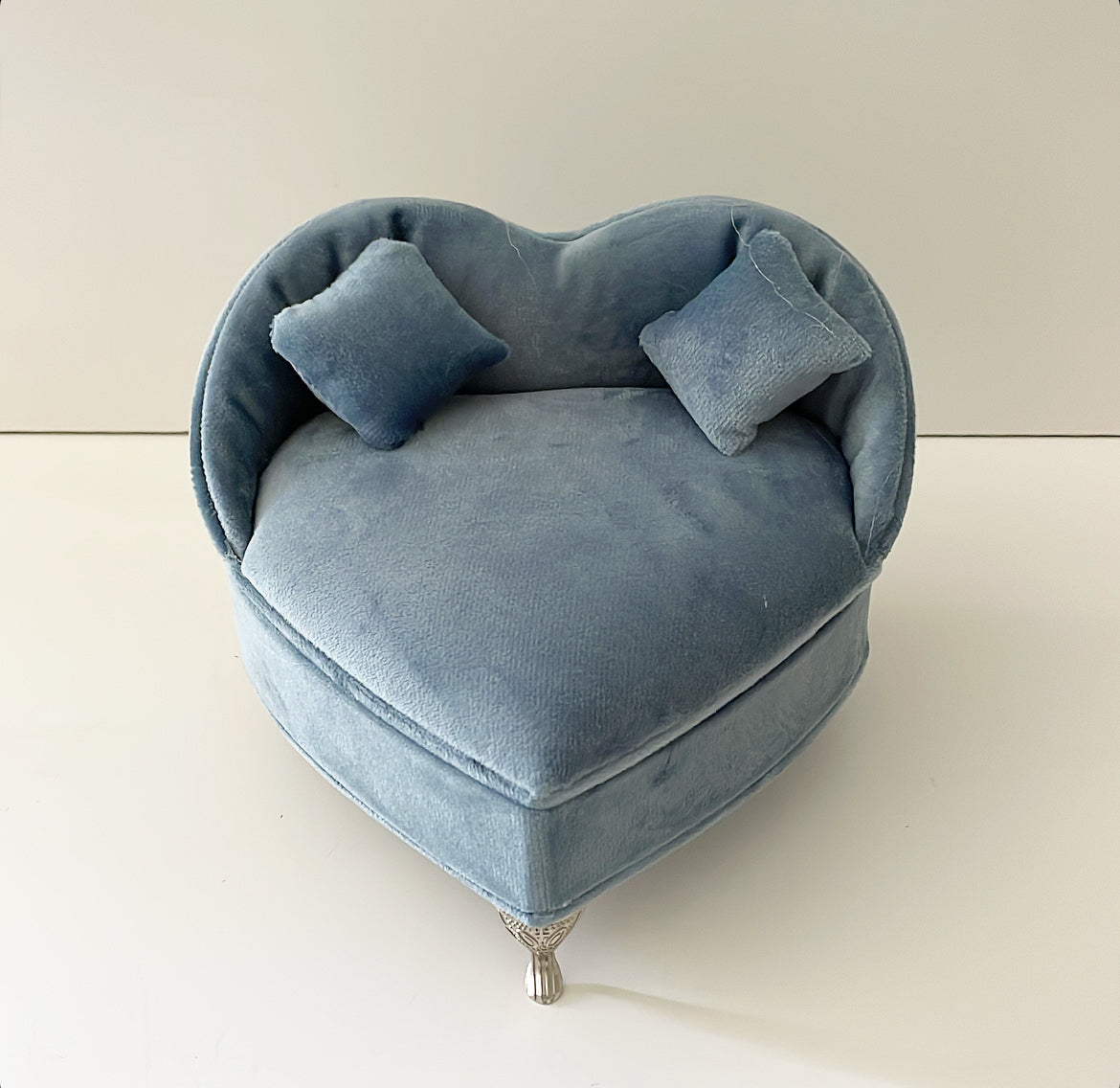 Blue Heart Shape Velvet Accessory Organizer