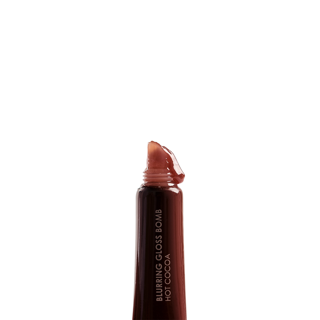 ملمّع شفاه Blurring Gloss Bomb