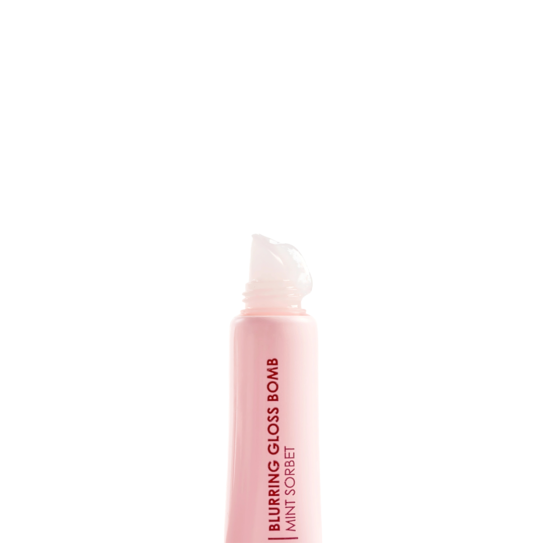 ملمّع شفاه Blurring Gloss Bomb