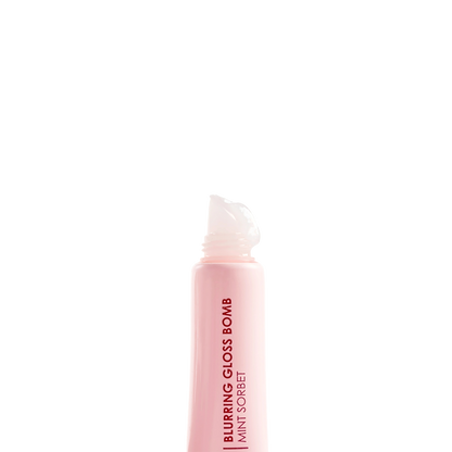 ملمّع شفاه Blurring Gloss Bomb
