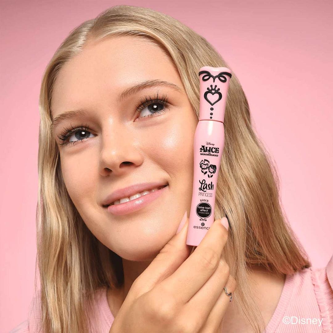 Essence Disney Alice in Wonderland Lash Princess False Lash Effect Mascara - Black