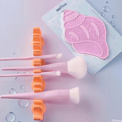 Essence Disney The Little Mermaid Brush Cleansing Pad - 01 Shell We Swim?