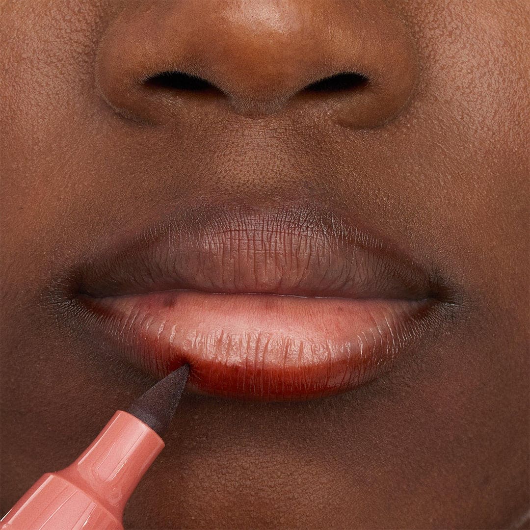Essence Line n'Stain Tattoo Lipliner