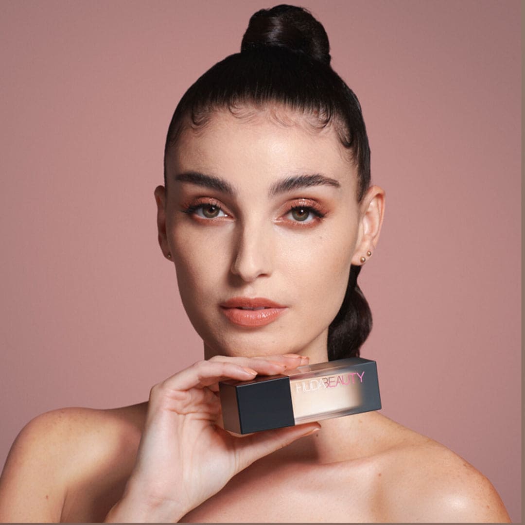 Huda Beauty FauxFilter Luminous Matte Foundation