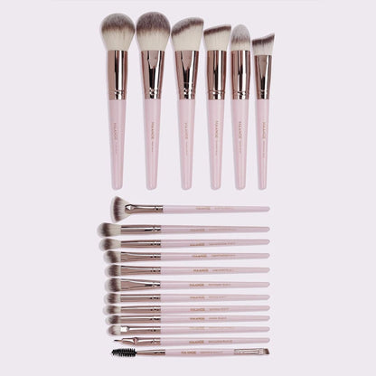 MAANGE 18Pcs Makeup Brush Set + 1 Brush Egg + 1 Velvet Pouch