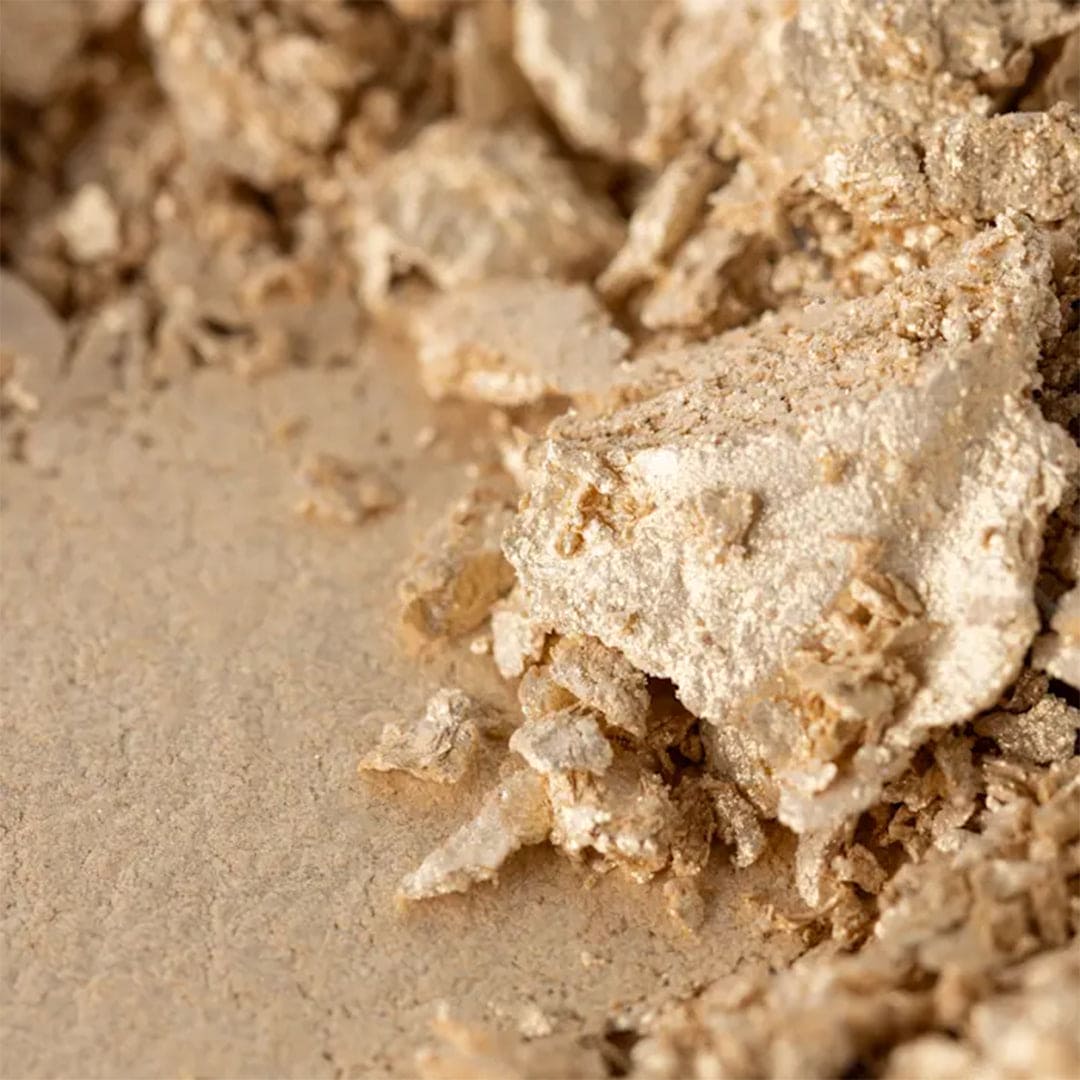 OFRA Highlighter - Gum Drop