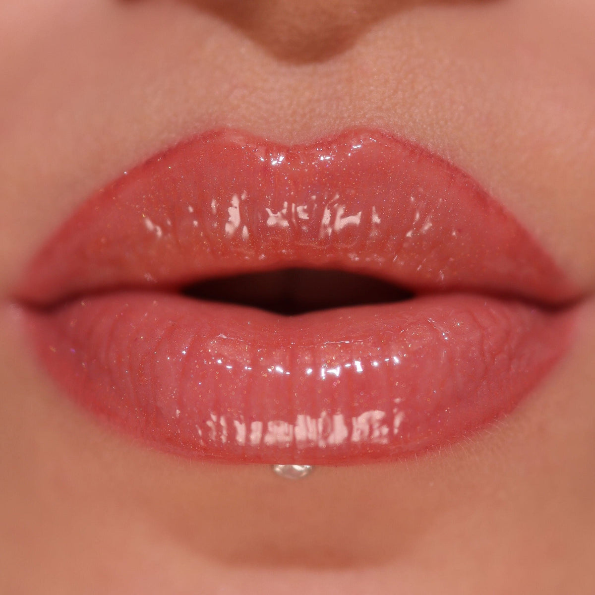 Revolution Pout Bomb Shimmer Lip Gloss