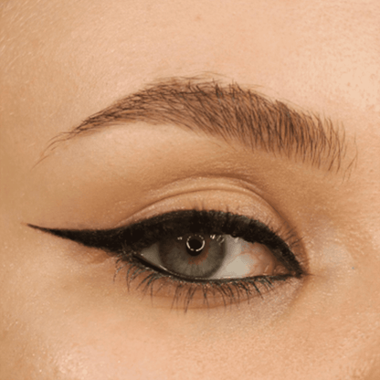 Revolution Streamline Eyeliner - Black