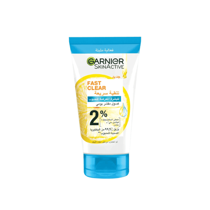 Garnier Fast Clear 3-in-1 Face Wash with Salicylic Acid and Vitamin C