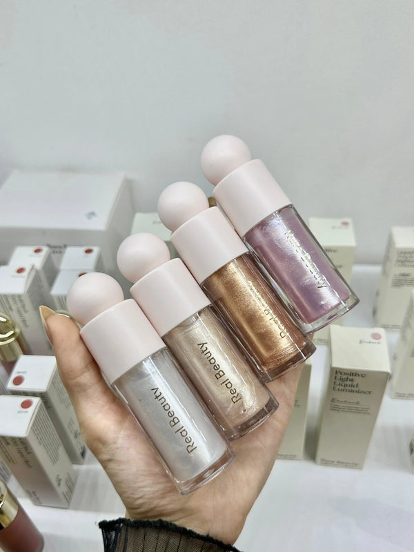 Liquid highlighter Rare Beauty