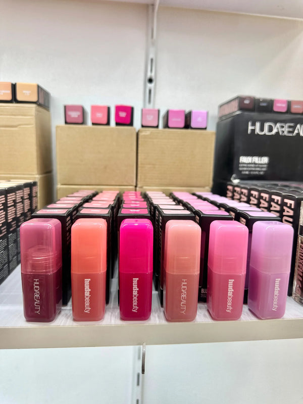 Huda Beauty Mirror Blush