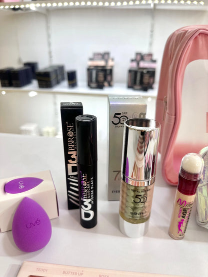 Makeup essentials bag 1