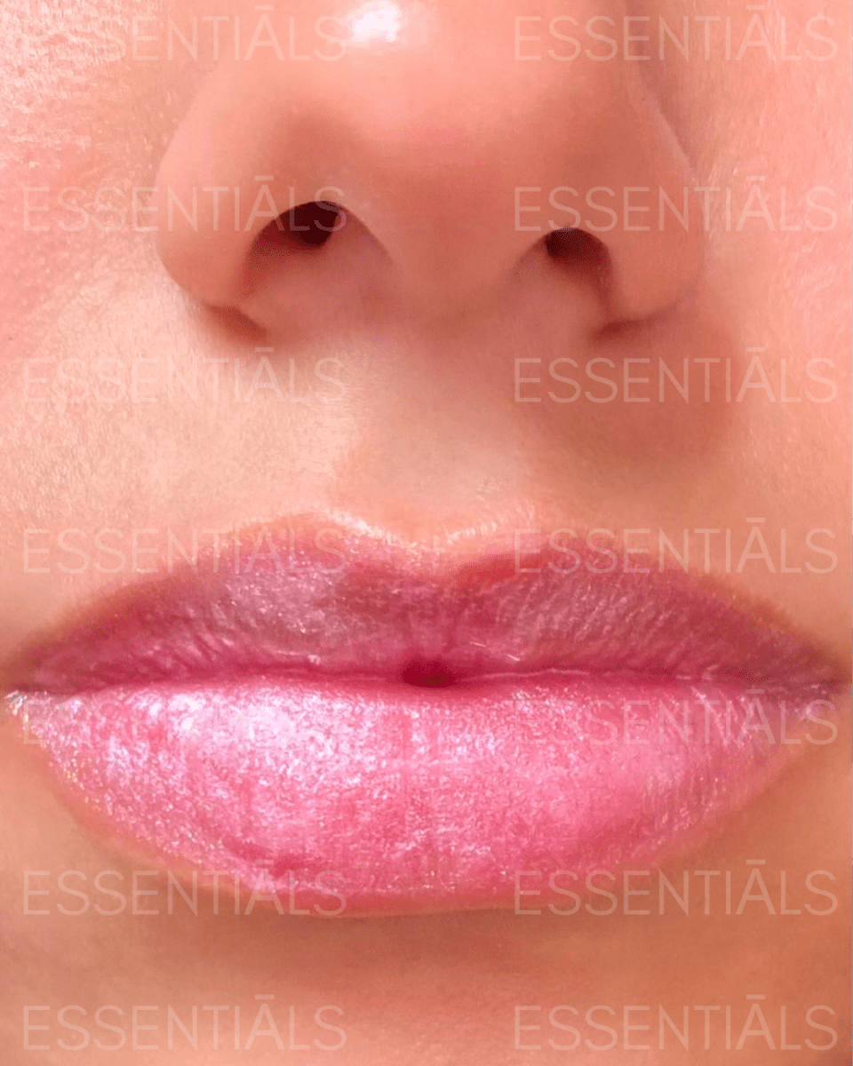 Stardust Gloss Temptation - Celestial Glow
